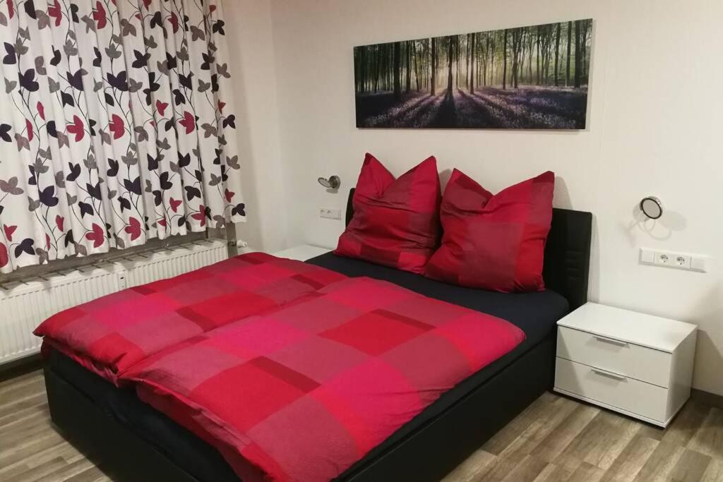 Tolle 1 Zimmer Ferienwohnung mit super Aussicht Enzklösterle Exterior foto