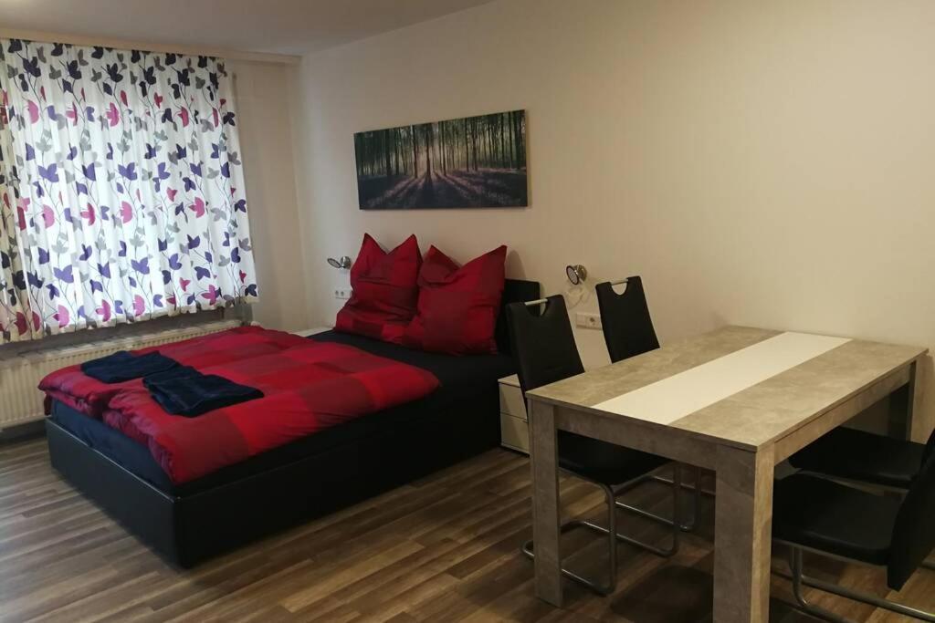 Tolle 1 Zimmer Ferienwohnung mit super Aussicht Enzklösterle Exterior foto